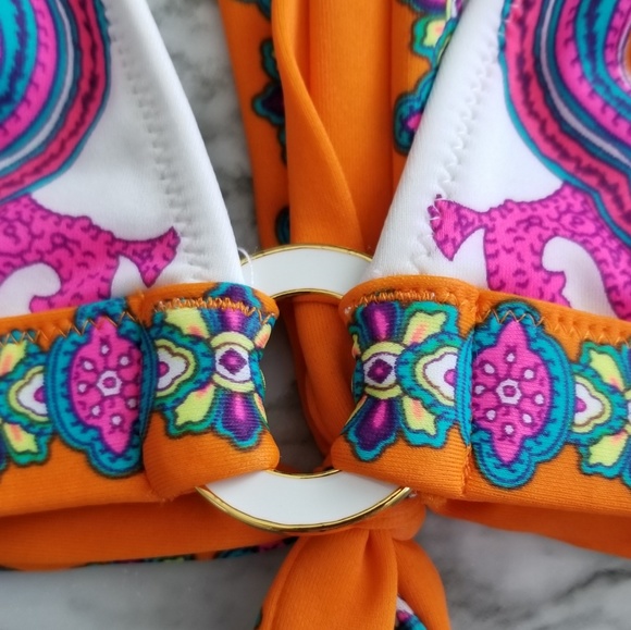 Victoria's Secret Paisley Triangle Bikini Top, Sm - Picture 4 of 8